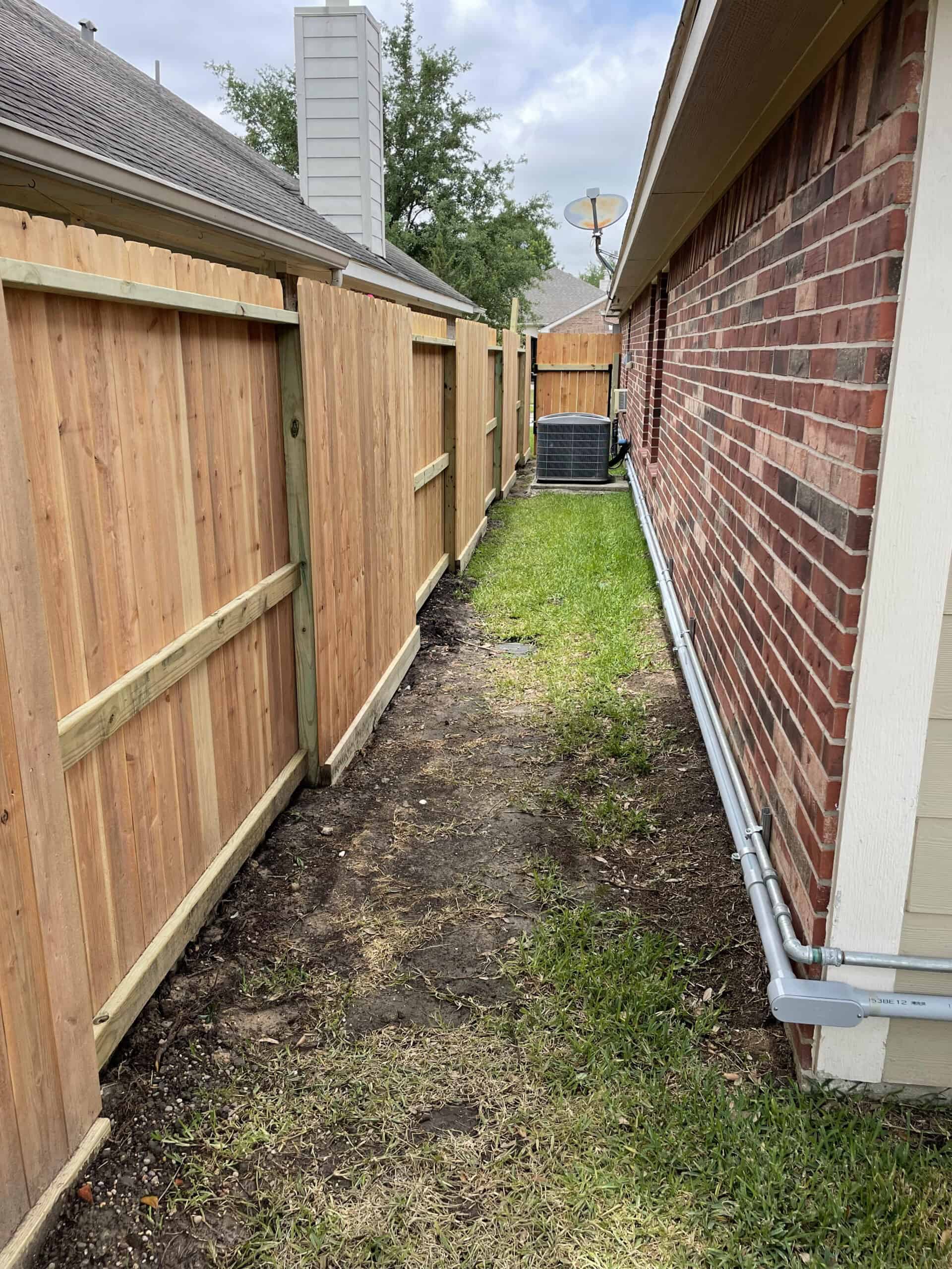Use fence building to increase home values and improve your quality of life